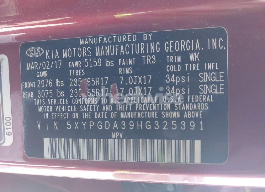 Photo 9 of 2017 Kia Sorento 2.4L LX (VIN 5XYPGDA39HG325391)