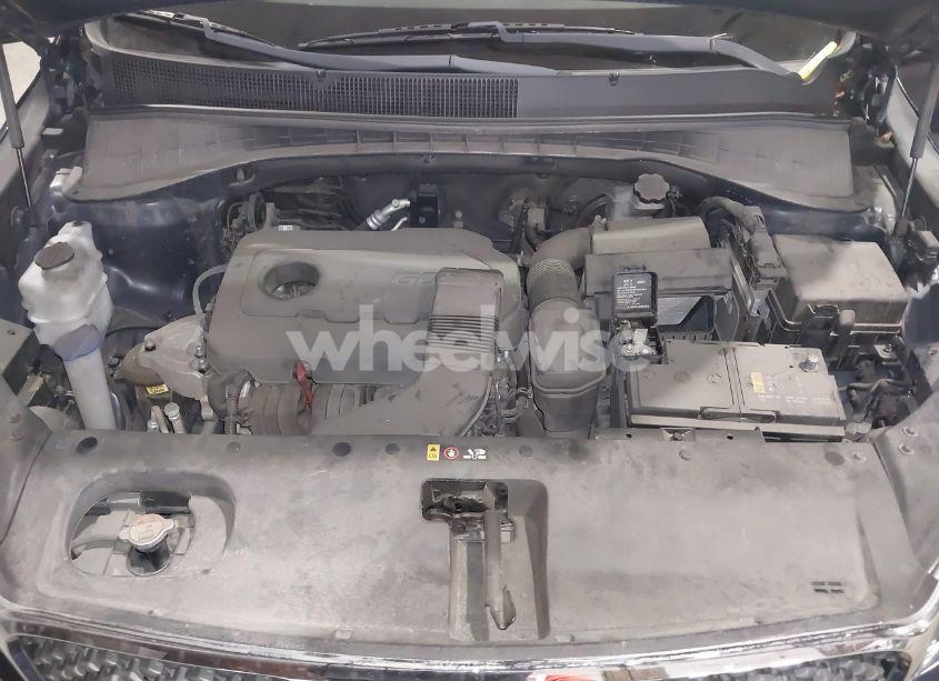 Photo 10 of 2018 Kia Sorento 2.4L LX (VIN 5XYPGDA39JG416411)