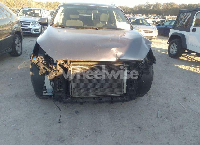 Photo 6 of 2018 Kia Sorento 2.4L LX (VIN 5XYPGDA39JG431409)