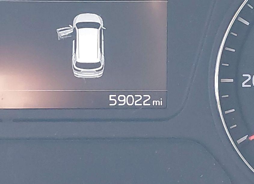 Photo 15 of 2019 Kia Sorento 2.4L LX (VIN 5XYPGDA39KG463939)