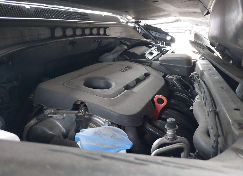 Photo 10 of 2019 Kia Sorento 2.4L LX (VIN 5XYPGDA39KG538395)