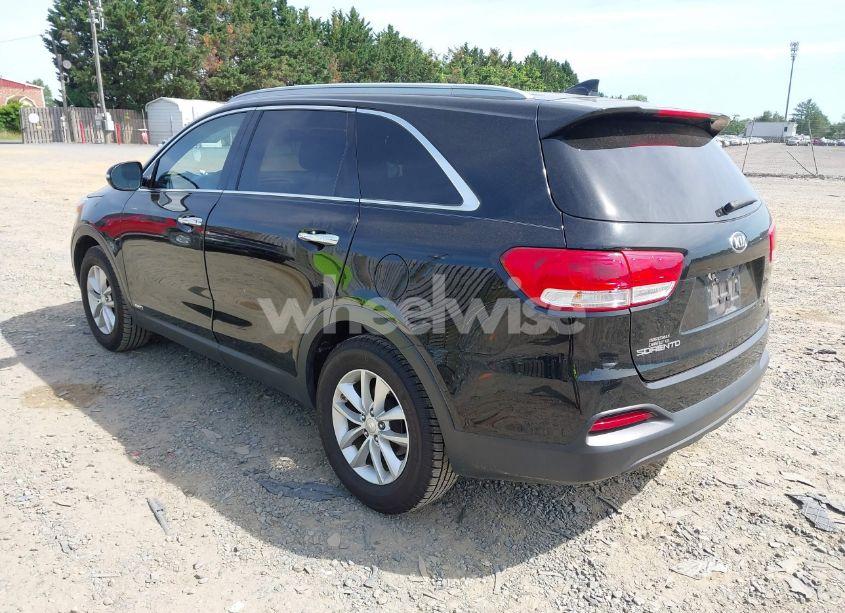 Photo 3 of 2016 Kia Sorento 2.4L LX (VIN 5XYPGDA3XGG044182)