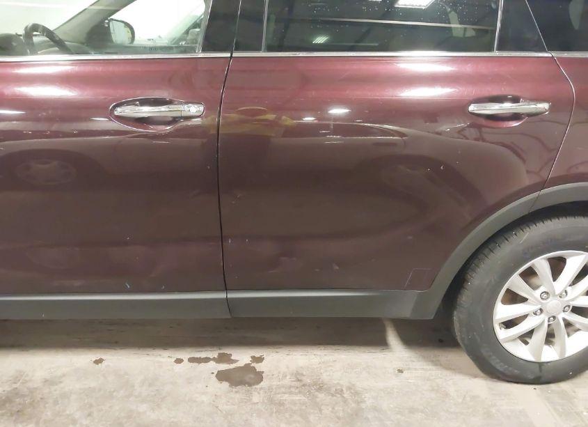 Photo 6 of 2016 Kia Sorento 2.4L LX (VIN 5XYPGDA3XGG069809)