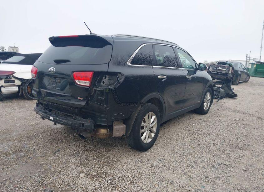 Photo 4 of 2016 Kia Sorento 2.4L LX (VIN 5XYPGDA3XGG156271)