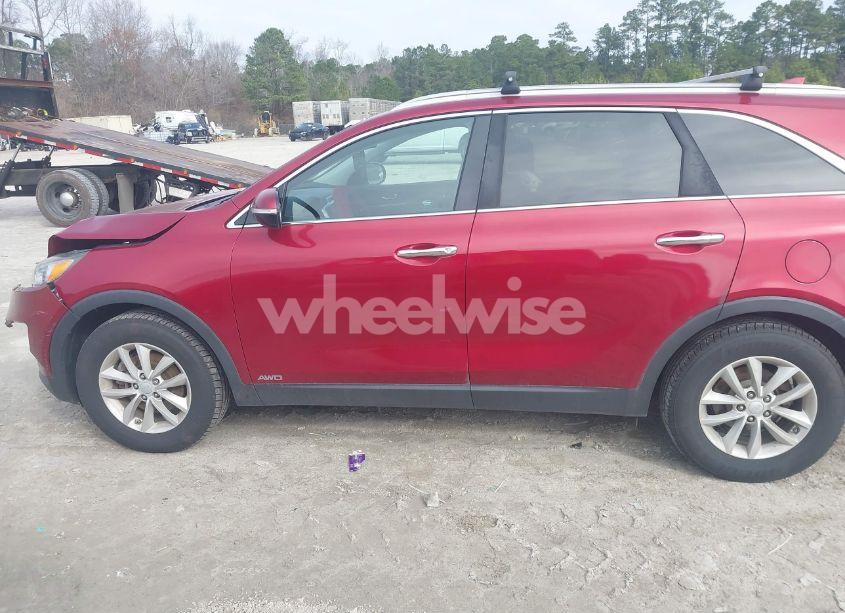 Photo 14 of 2016 Kia Sorento 2.4L LX (VIN 5XYPGDA3XGG164161)