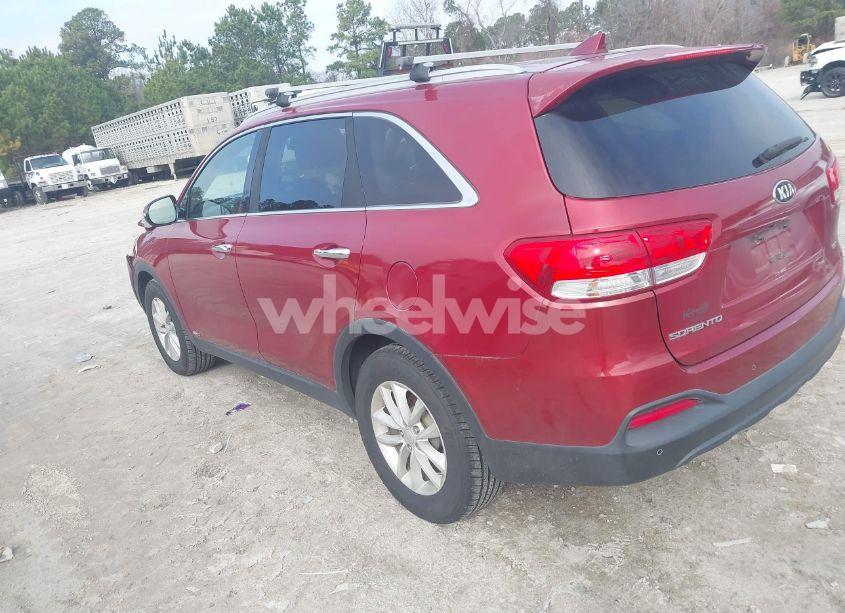 Photo 3 of 2016 Kia Sorento 2.4L LX (VIN 5XYPGDA3XGG164161)