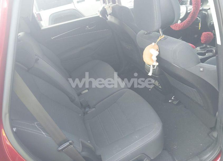 Photo 8 of 2016 Kia Sorento 2.4L LX (VIN 5XYPGDA3XGG164161)