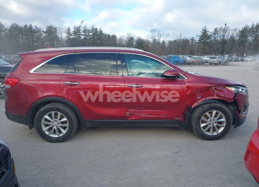 Photo 13 of 2017 Kia Sorento 2.4L LX (VIN 5XYPGDA3XHG255657)