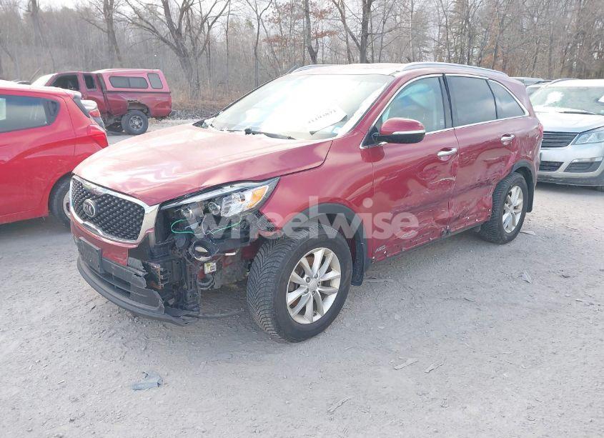 Photo 2 of 2017 Kia Sorento 2.4L LX (VIN 5XYPGDA3XHG255657)