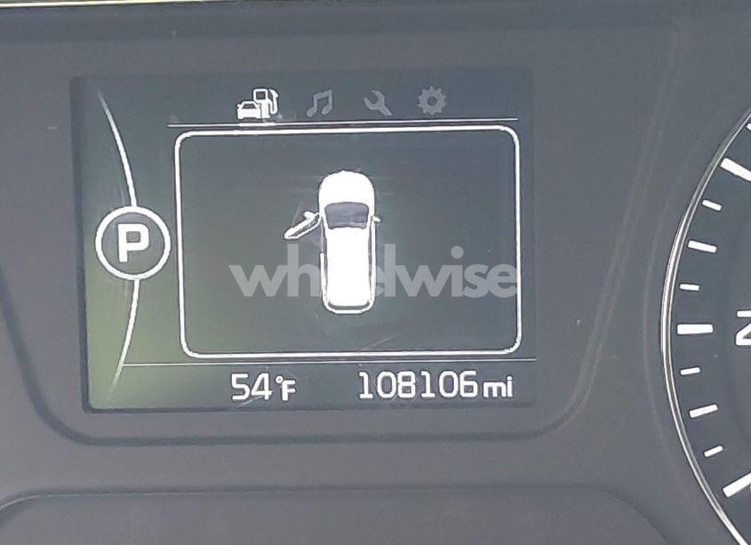 Photo 15 of 2018 Kia Sorento 2.4L LX (VIN 5XYPGDA3XJG429121)
