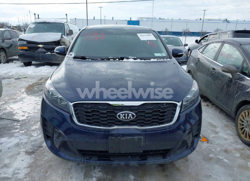 Photo 12 of 2019 Kia Sorento 2.4L LX (VIN 5XYPGDA3XKG526806)