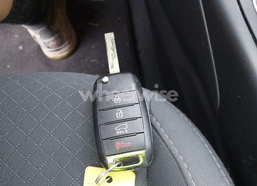 Photo 11 of 2020 Kia Sorento 2.4L LX (VIN 5XYPGDA3XLG652343)