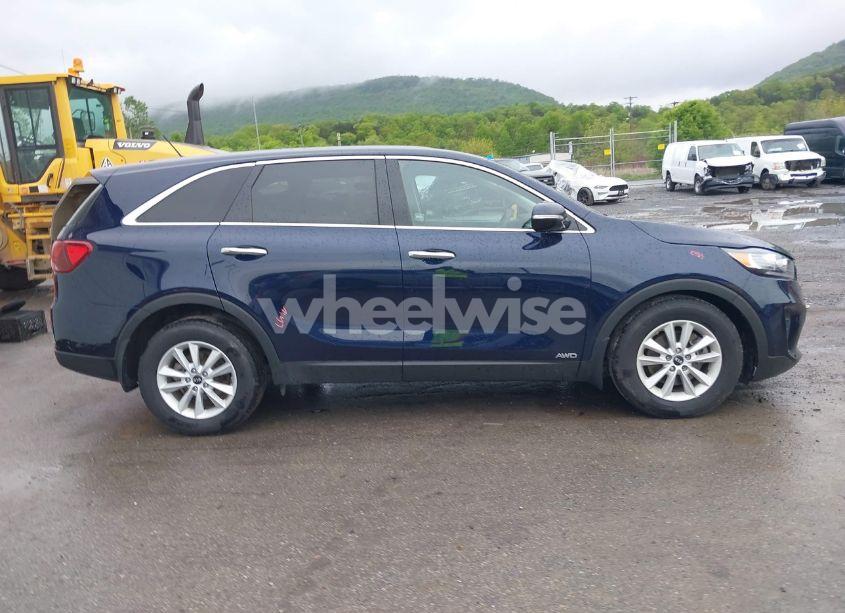 Photo 13 of 2020 Kia Sorento 2.4L LX (VIN 5XYPGDA3XLG652343)