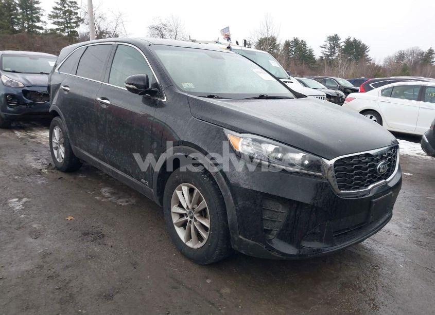 2020 Kia Sorento 2.4L LX (VIN 5XYPGDA3XLG652794) main photo