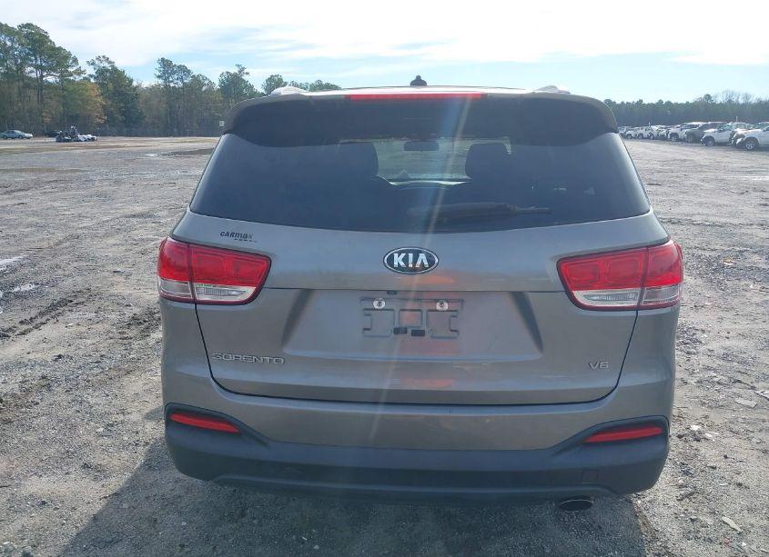 Photo 16 of 2017 Kia Sorento 3.3L LX (VIN 5XYPGDA50HG191131)
