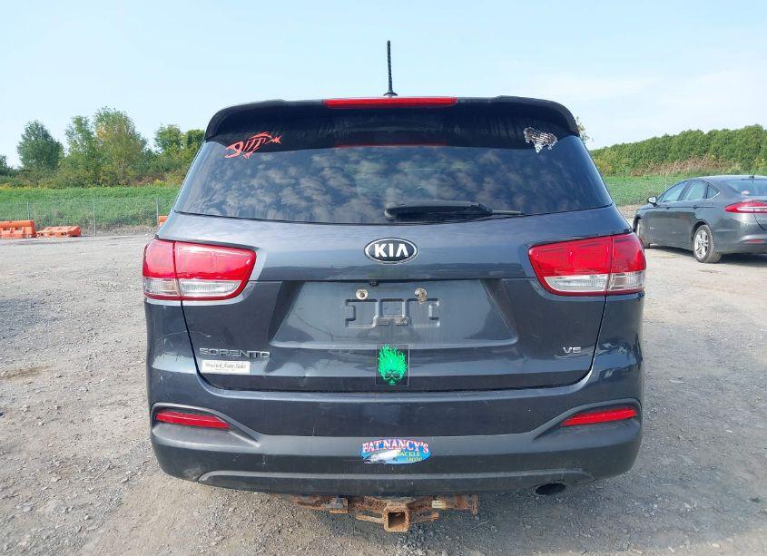 Photo 17 of 2017 Kia Sorento 3.3L LX (VIN 5XYPGDA50HG324454)