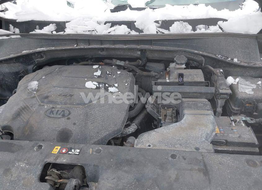 Photo 10 of 2019 Kia Sorento 3.3L LX (VIN 5XYPGDA50KG498757)