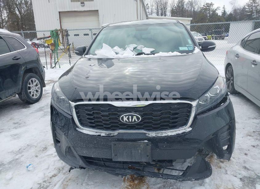 Photo 6 of 2019 Kia Sorento 3.3L LX (VIN 5XYPGDA50KG498757)
