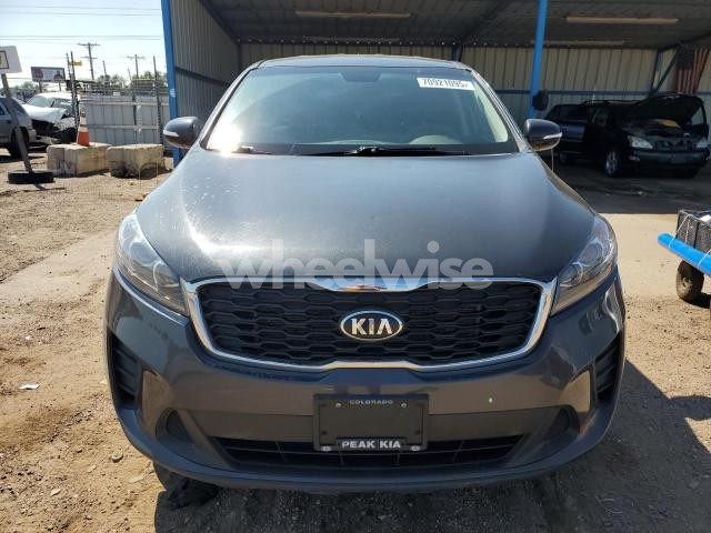 Photo 6 of 2019 KIA SORENTO LX (VIN 5XYPGDA50KG514715)