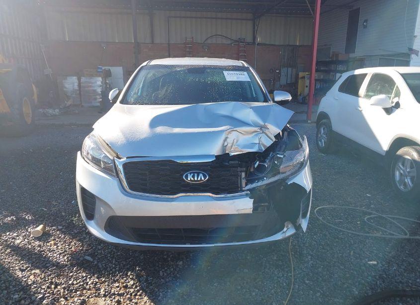 Photo 13 of 2020 Kia Sorento 3.3L LX (VIN 5XYPGDA50LG608143)