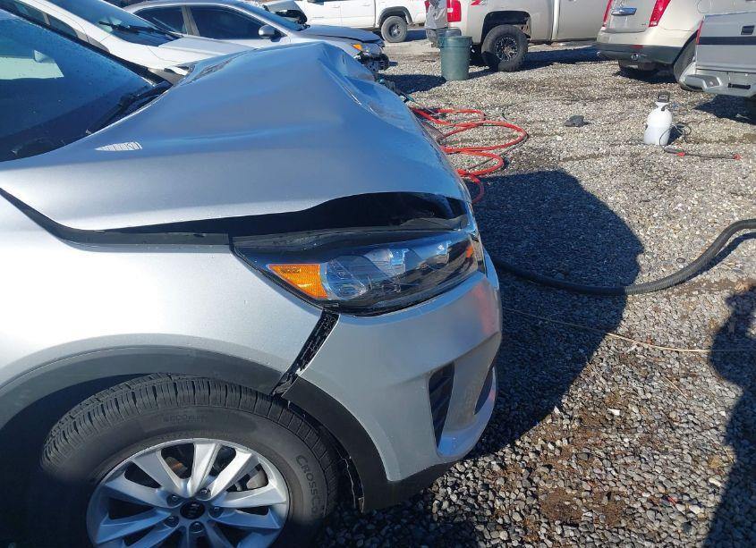 Photo 18 of 2020 Kia Sorento 3.3L LX (VIN 5XYPGDA50LG608143)