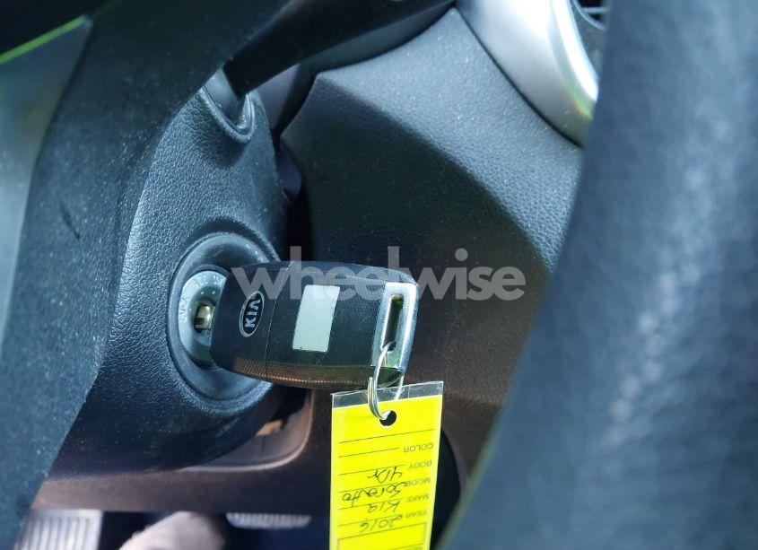 Photo 11 of 2016 Kia Sorento 3.3L LX (VIN 5XYPGDA51GG138162)