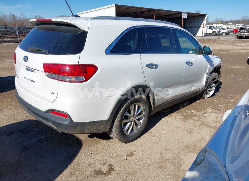 Photo 4 of 2016 Kia Sorento 3.3L LX (VIN 5XYPGDA51GG138162)