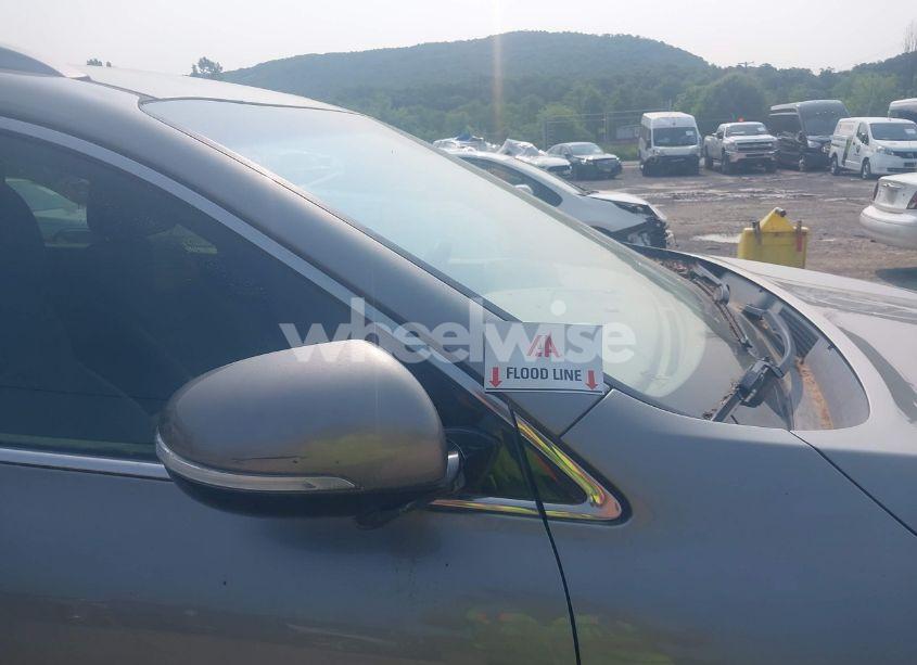 Photo 6 of 2016 Kia Sorento 3.3L LX (VIN 5XYPGDA51GG158444)