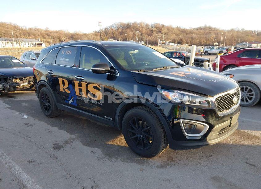 2017 Kia Sorento 3.3L LX (VIN 5XYPGDA51HG208065) main photo