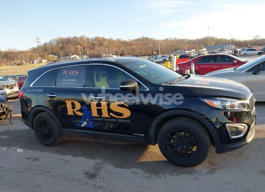 Photo 13 of 2017 Kia Sorento 3.3L LX (VIN 5XYPGDA51HG208065)