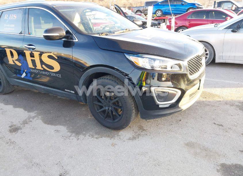 Photo 6 of 2017 Kia Sorento 3.3L LX (VIN 5XYPGDA51HG208065)