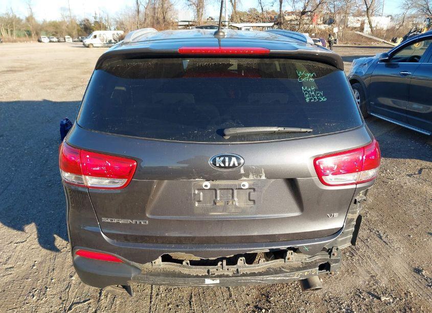 Photo 16 of 2017 Kia Sorento 3.3L LX (VIN 5XYPGDA51HG279525)