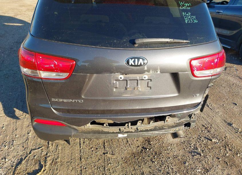 Photo 6 of 2017 Kia Sorento 3.3L LX (VIN 5XYPGDA51HG279525)