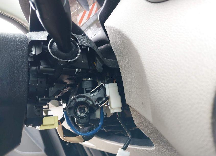 Photo 6 of 2017 Kia Sorento LX V6 (VIN 5XYPGDA51HG322485)