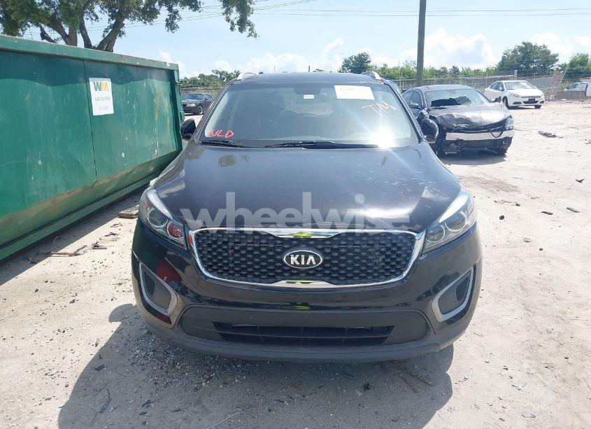 Photo 12 of 2017 Kia Sorento 3.3L LX (VIN 5XYPGDA51HG330957)
