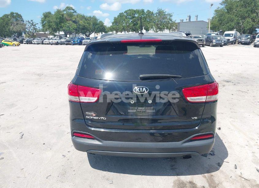 Photo 16 of 2017 Kia Sorento 3.3L LX (VIN 5XYPGDA51HG330957)