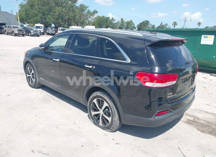 Photo 3 of 2017 Kia Sorento 3.3L LX (VIN 5XYPGDA51HG330957)