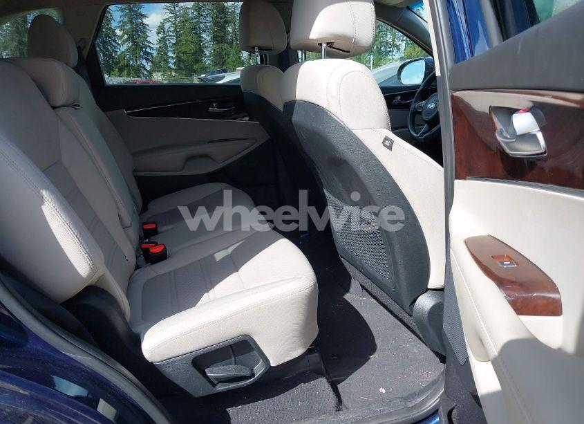 Photo 8 of 2017 Kia Sorento 3.3L LX (VIN 5XYPGDA51HG335348)