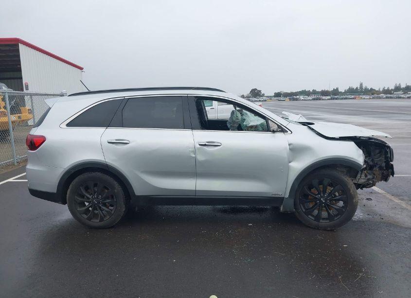 Photo 13 of 2020 Kia Sorento 3.3L S (VIN 5XYPGDA51LG674068)