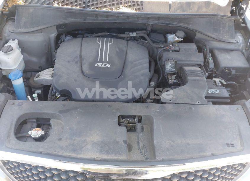 Photo 10 of 2016 Kia Sorento 3.3L LX (VIN 5XYPGDA52GG044582)