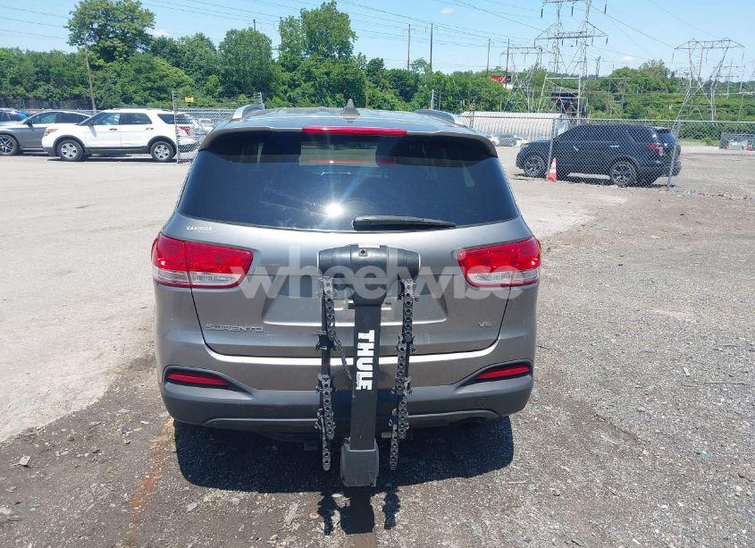 Photo 16 of 2016 Kia Sorento 3.3L LX (VIN 5XYPGDA52GG044582)