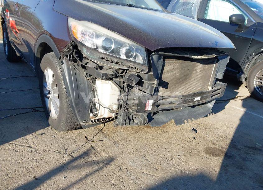 Photo 6 of 2016 Kia Sorento 3.3L LX (VIN 5XYPGDA52GG046316)