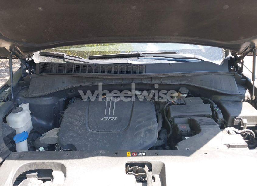 Photo 10 of 2016 Kia Sorento 3.3L LX (VIN 5XYPGDA52GG139742)