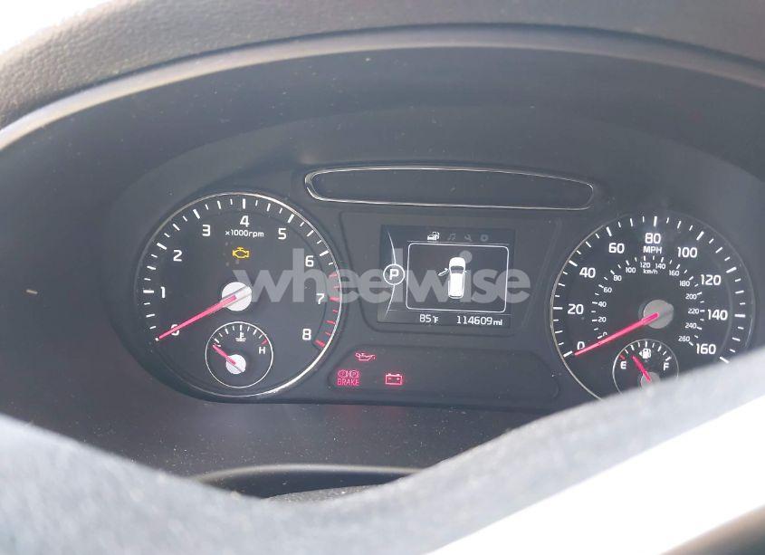 Photo 7 of 2016 Kia Sorento 3.3L LX (VIN 5XYPGDA52GG139742)