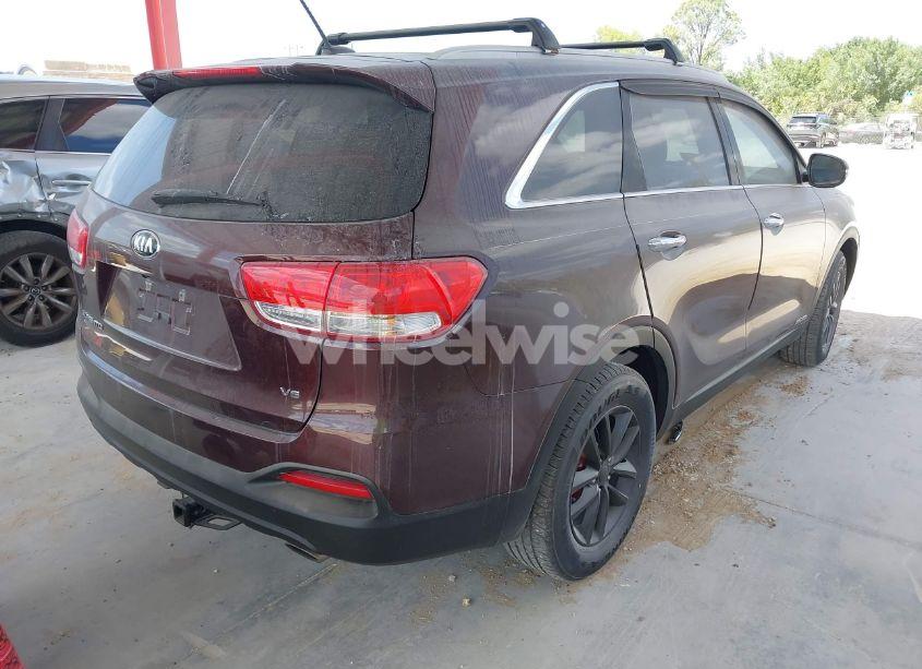 Photo 4 of 2016 Kia Sorento 3.3L LX (VIN 5XYPGDA52GG139983)