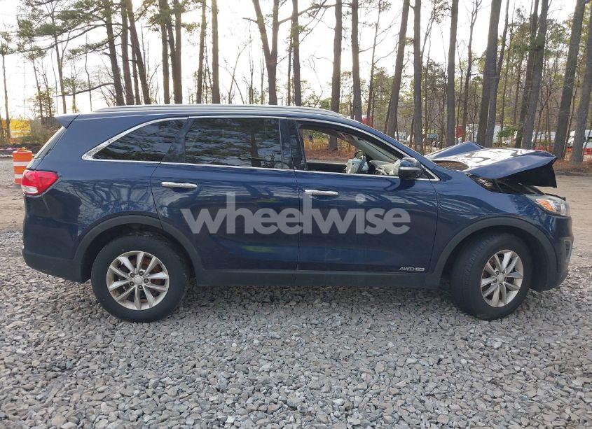 Photo 13 of 2017 Kia Sorento 3.3L LX (VIN 5XYPGDA52HG212481)