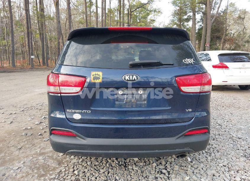 Photo 16 of 2017 Kia Sorento 3.3L LX (VIN 5XYPGDA52HG212481)