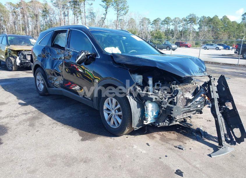 2018 Kia Sorento 3.3L LX (VIN 5XYPGDA52JG371345) main photo