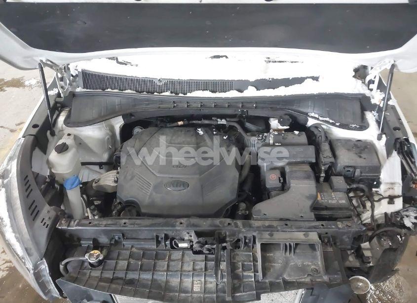 Photo 10 of 2019 Kia Sorento 3.3L LX (VIN 5XYPGDA52KG481152)