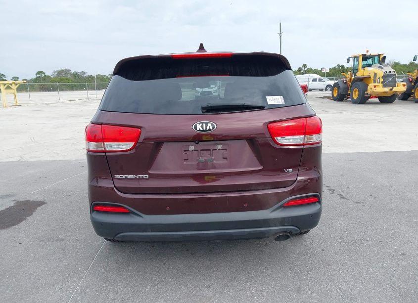 Photo 16 of 2016 Kia Sorento 3.3L LX (VIN 5XYPGDA53GG162947)